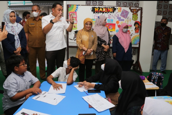 Wali Kota Eri Cahyadi Resmikan Puspaga dan Sinau Bareng di 19 Balai RW