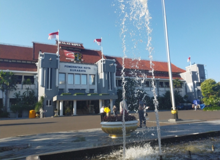 Hati-Hati, Penipu Gentayangan Minta Uang dengan Catut Nama Pejabat Pemkot Surabaya