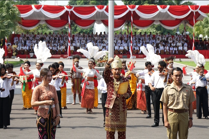 Eri Cahyadi: Pemuda Garda Terdepan Tranformasi Pembangunan Surabaya