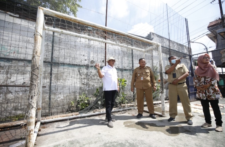 Wakil Walikota Surabaya Armuji Sebut Optimalisasi Lapangan Futsal di Kampung Bisa Cegah Kekerasan Remaja