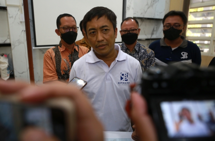 Pemkot Surabaya Minta Gedung Tepi Jalan Nyalakan Lampu Saat Malam