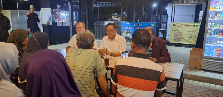 Wakil Ketua Komisi B Berharap Pedagang Ikut Bergotong Royong Ramaikan Fresh Market Kutisari