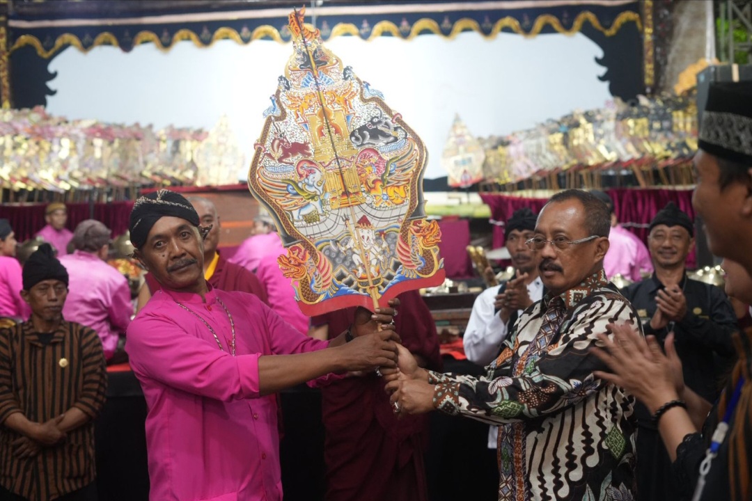 Cak Ji Hadiri Festival Joko Dolog