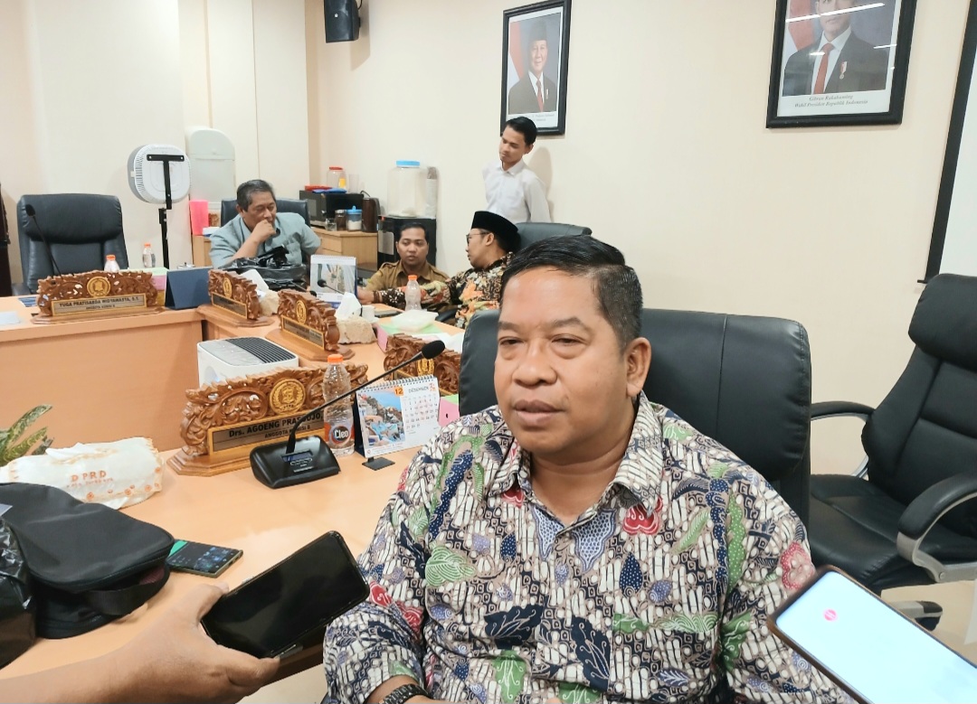 Pasar Karah Baru Beroperasi, Komisi B: Semua Stand Free