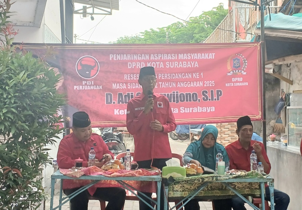 Ketua DPRD Surabaya Serap Aspirasi Warga Saat Reses di RW10 Pengampon