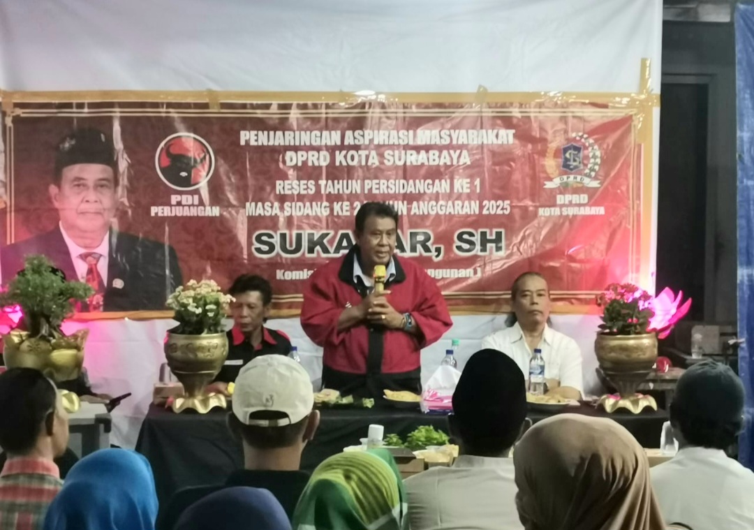 Reses di Petemon Barat, Anggota DPRD Surabaya Sukadar Disambati Warga Persoalan BPJS dan Pendidikan