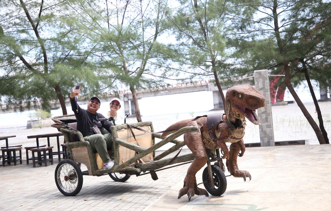 Pastikan Keamanan Pengunjung Selama Libur Lebaran, Disbudporapar Surabaya Monitoring Objek Wisata