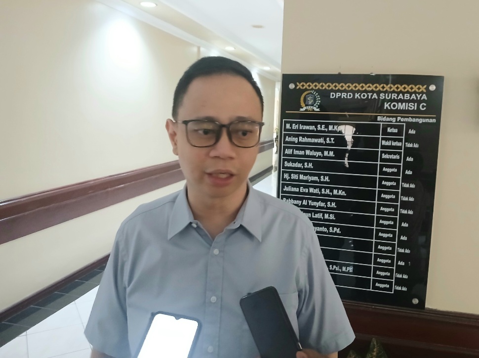 Perumahan Darmo Permai Belum Serahkan PSU, Komisi C Tegur Keras Developer