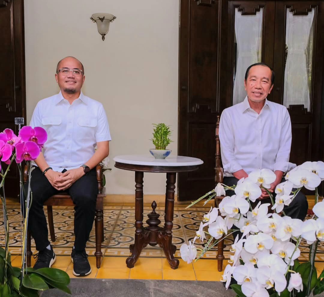 Legislator PSI Surabaya Yuga Sowan ke Rumah Jokowi
