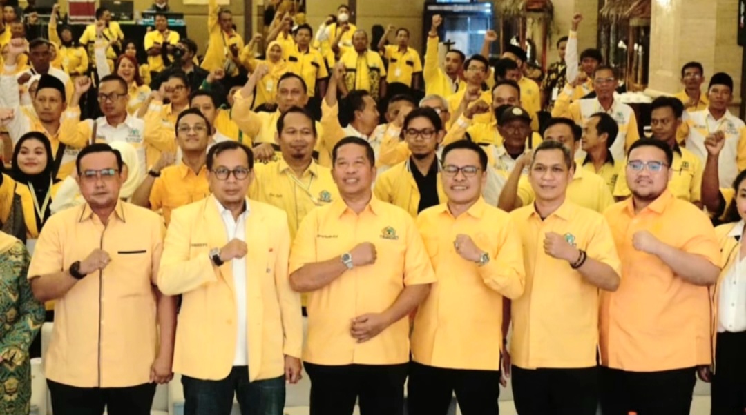 dr. Akmarawita Kadir Pimpin Partai Golkar Surabaya Periode 2025-2030