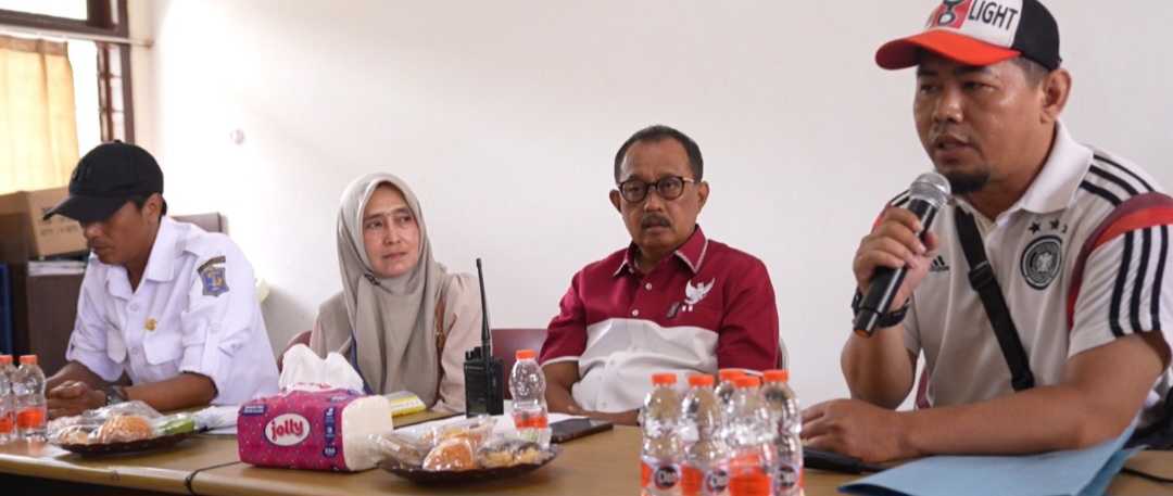 Wawali Armuji Lakukan Mediasi Terhadap Warga Gunung Sari Karena Masalah SHM dan SHGB