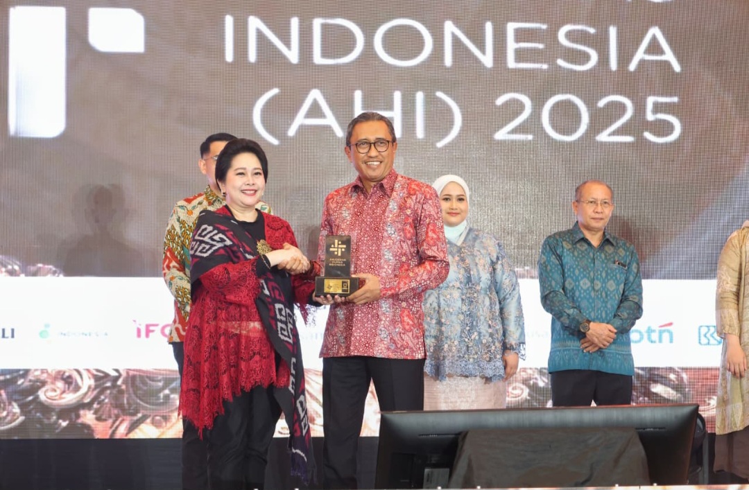 Perumda Air Minum Surya Sembada Surabaya Raih Anugerah Humas Indonesia (AHI) 2025