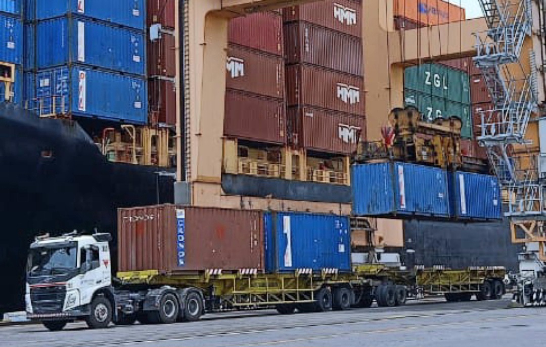 Tidak Ada Penutupan Pelabuhan, Penanganan Peti Kemas Terpapar Cesium Berjalan Aman