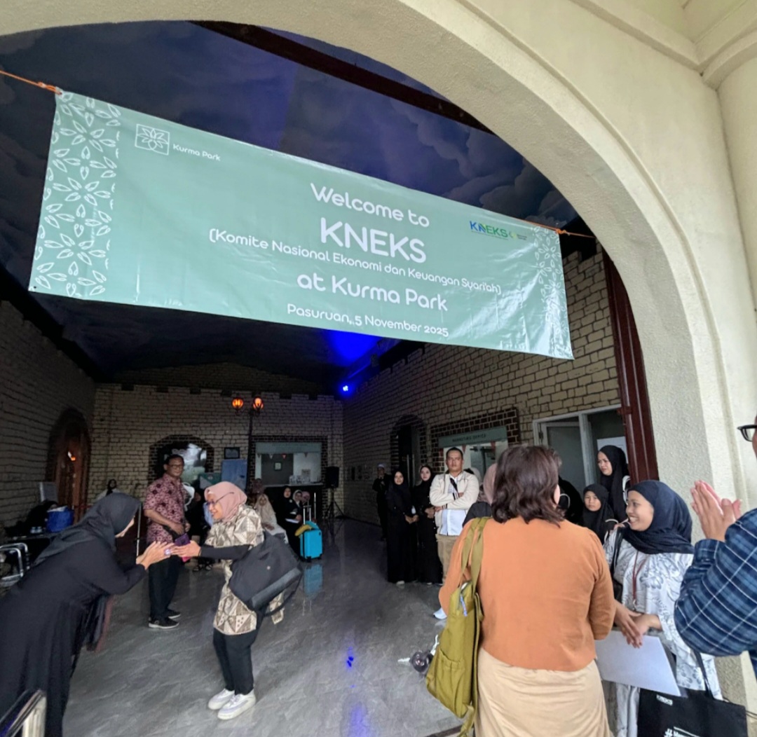 Bersama Media, KNEKS Kunjungi Destinasi Wisata Halal Kurma Park di Pasuruan