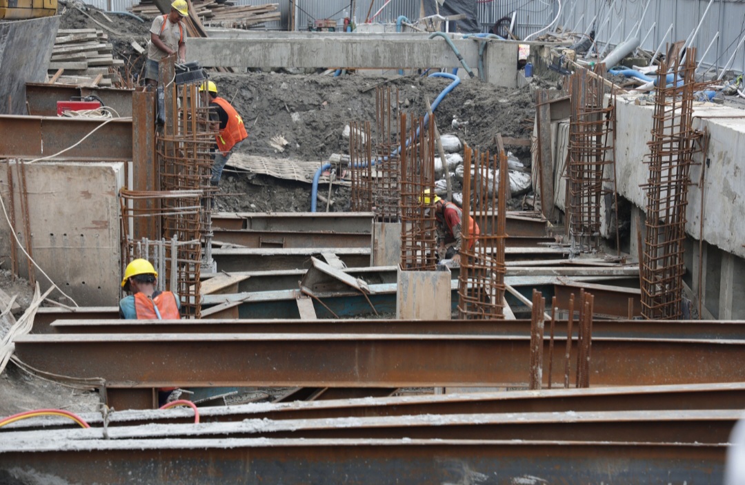 Sejumlah Proyek Rumah Pompa Molor, Komisi C Sebut Langlah Walikota Eri Cahyadi Sidak Langsung ke Lokasi Merupakan Teguran ke Dinas Terkait