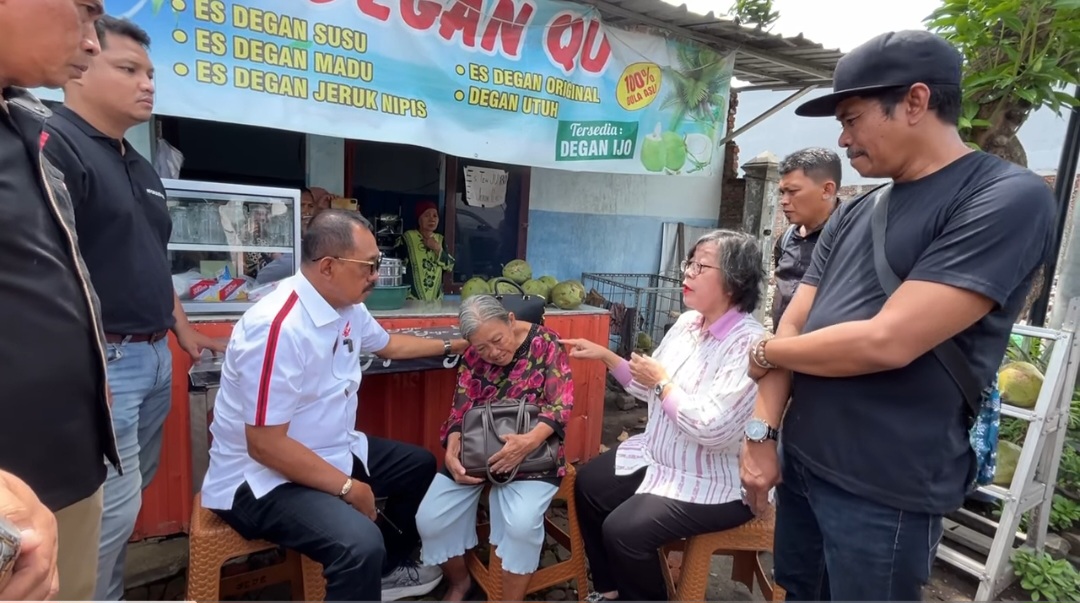 Video Viral Armuji Kawal Kasus Perobohan Rumah Nenek oleh Oknum Ormas Tembus Setengah Juta Lebih Like