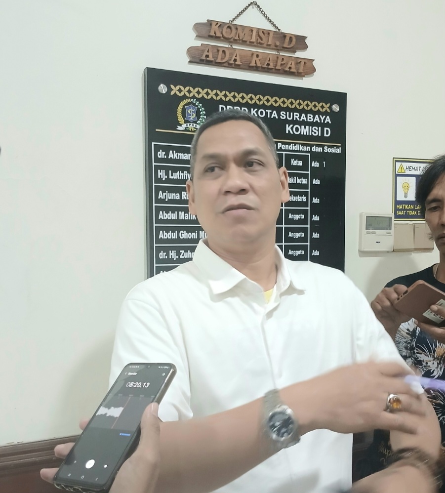 Komisi D Berharap SMP Negeri Baru di Karang Pilang dan Medokan Ayu Bisa Menerima Murid Baru Tahun Ini