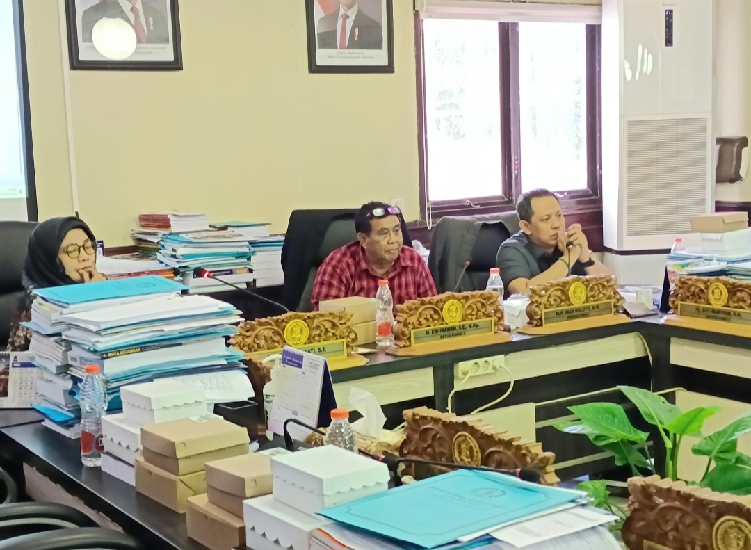 Pansus DPRD Surabaya Dorong Partisipasi Masyarakat Dalam Pengendalian dan Penanganan Banjir 