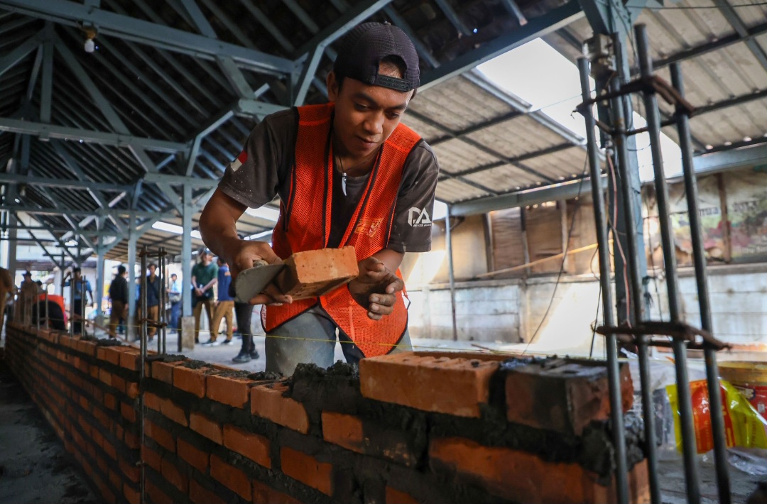 Revitalisasi Dikebut, 5 Pasar Tradisional Surabaya Ditarget Tuntas Pertengahan Mei 2026