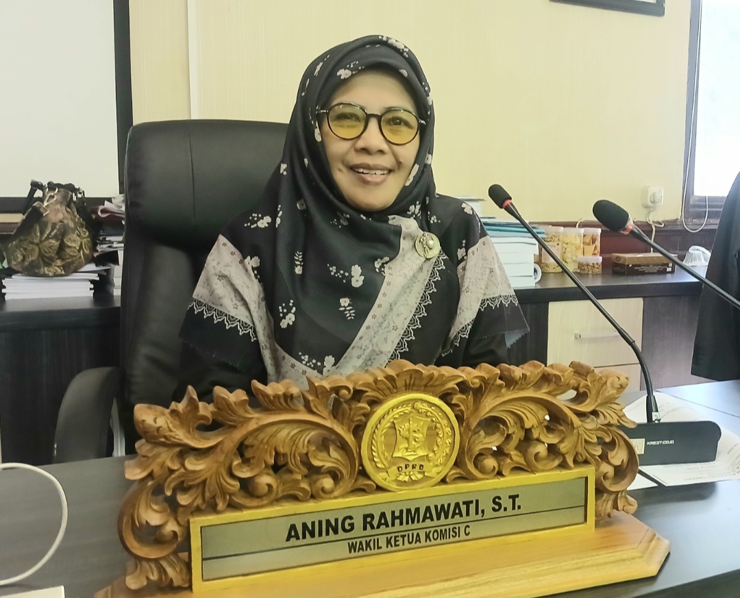 Aning Rahmawati Sebut Raperda Pengendalian Banjir Surabaya Pertama di Indonesia