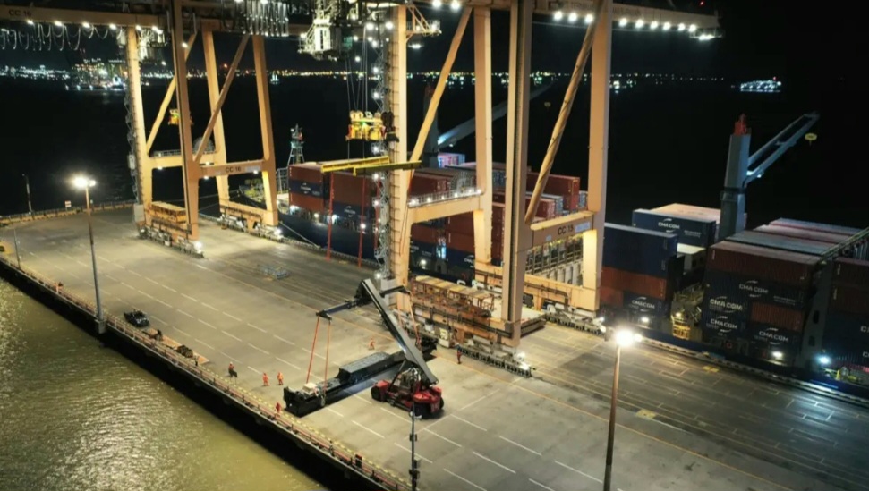 Perkuat Pasar Ekspor, INKA Kembali Kirim Locomotive Platform ke Australia