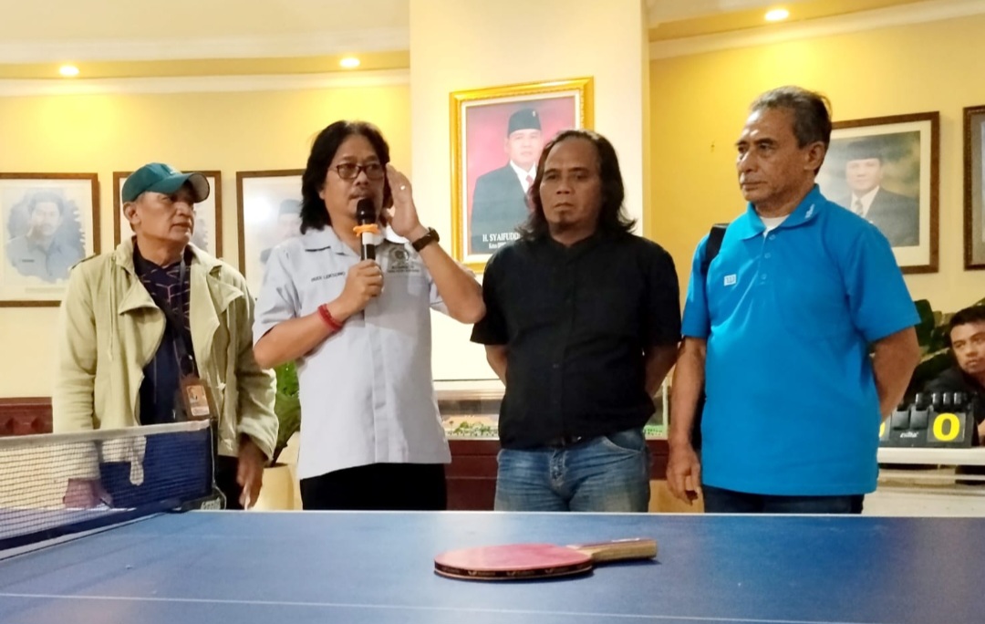 HUT RI ke-81, Budi Leksono Buka Kejuaraan Tenis Meja, Bangun Solidaritas Jurnalis dan DPRD Surabaya