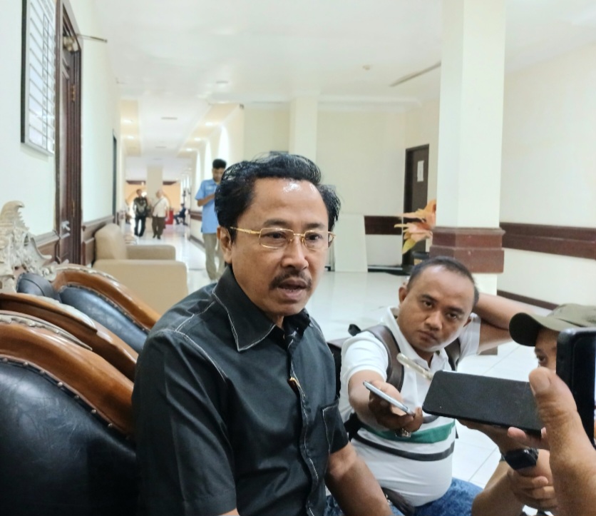 Didepan Direksi Baru PDAM Surabaya, Komisi B Pertanyakan 100 Persen Ketersediaan Air Bersih