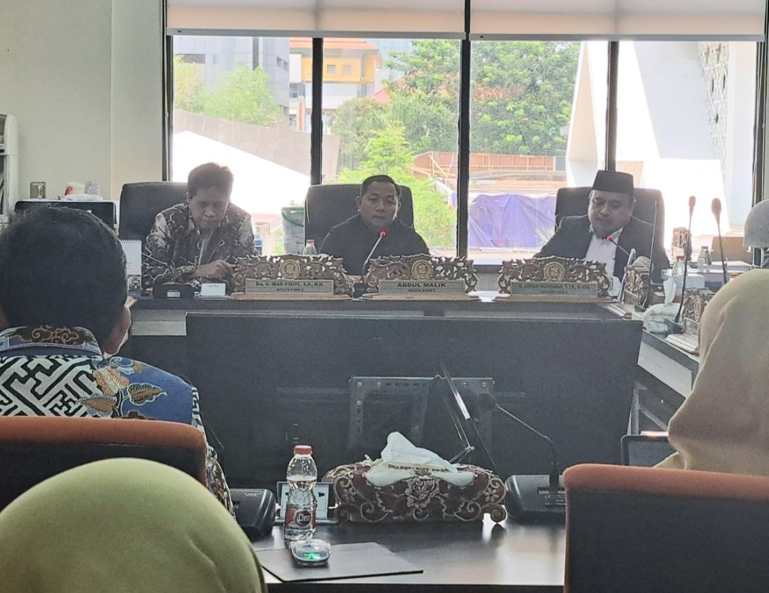 Pansus Jamsostek Surabaya Bahas Pekerja Rentan dan Magang, Bang Jo Soroti Perlindungan Pekerja Nonformal