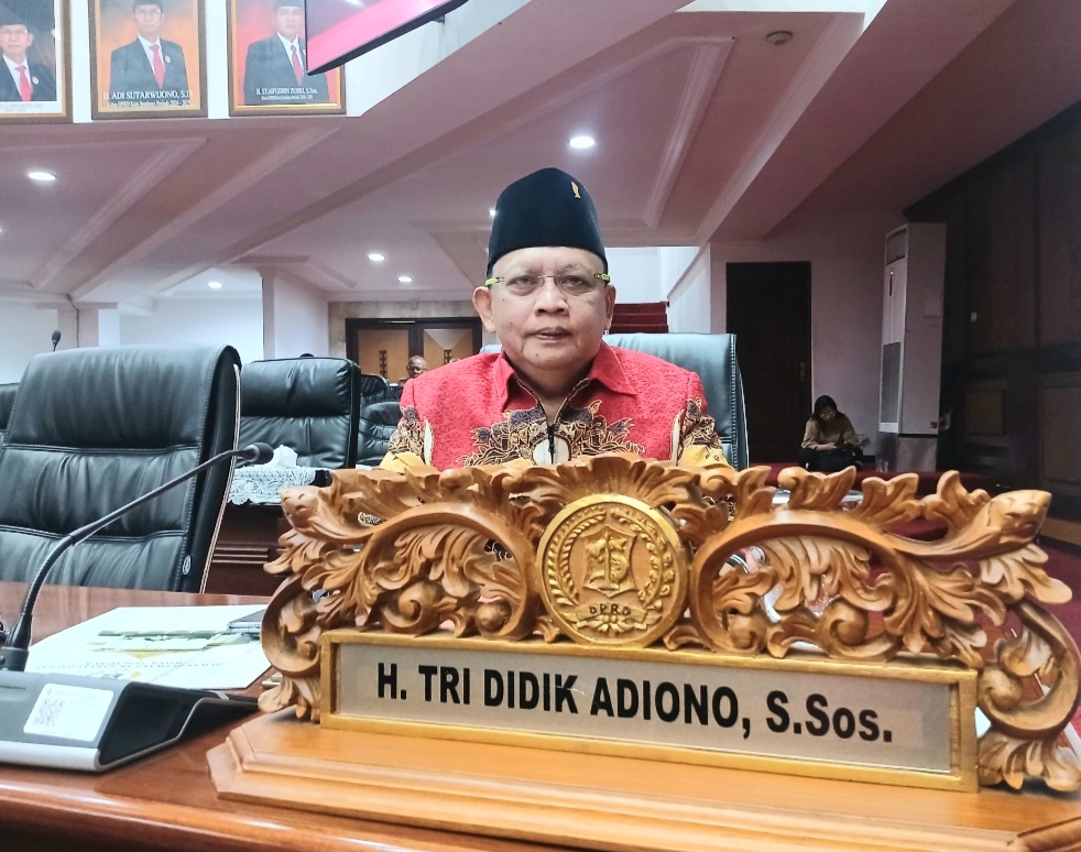 Pedagang SWK Gundih Resah, Curhat ke Anggota Komisi A Tri Didik Adiono