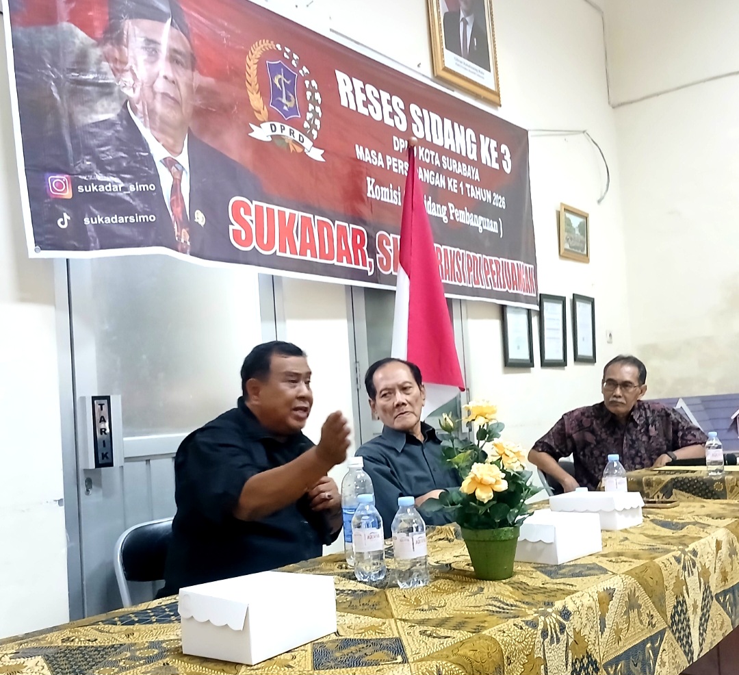 Anggota DPRD Surabaya Sukadar Serap Aspirasi Warga RW 5 Pakis Terkait Saluran Air