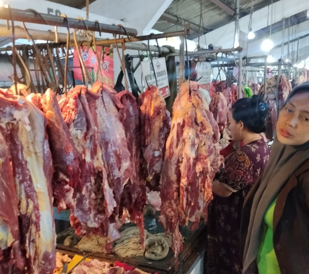 Harga Daging Sapi Surabaya Memasuki Kestabilan Baru di Kisaran Rp150 Ribu per Kilogram, RPH Pastikan Pasokan Cukup